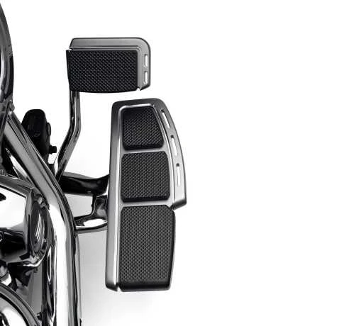 Harley Davidson Adversary Fahrertrittbrett-Kit Grau 2 Harley Davidson Adversary Fahrertrittbrett-Kit Grau – Bild 2