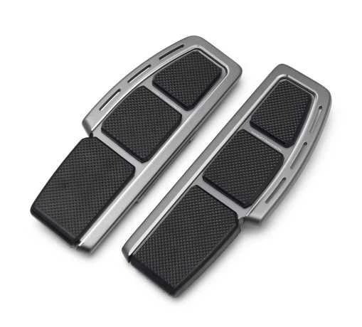 Harley Davidson Adversary Fahrertrittbrett-Kit Grau 1 Harley Davidson Adversary Fahrertrittbrett-Kit Grau